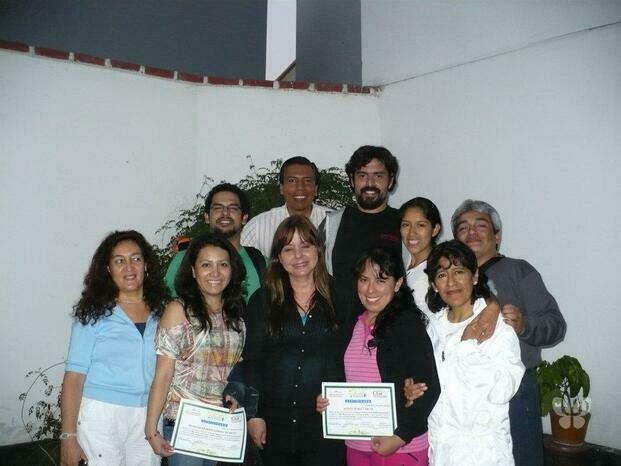 Curso de Lima, graduacion dic 2011.jpg