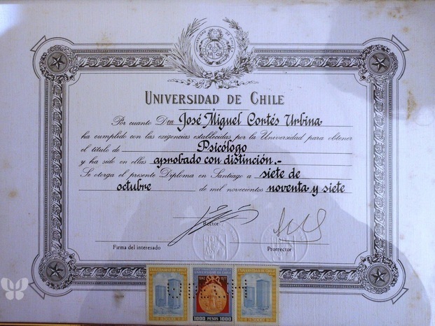 Fotografía Diploma de título